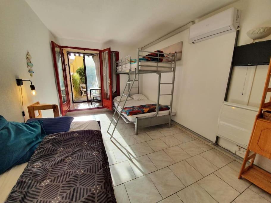 Studio De 23 M2 Avec Jardinet 400M De La Plage Le Barcarès Zewnętrze zdjęcie