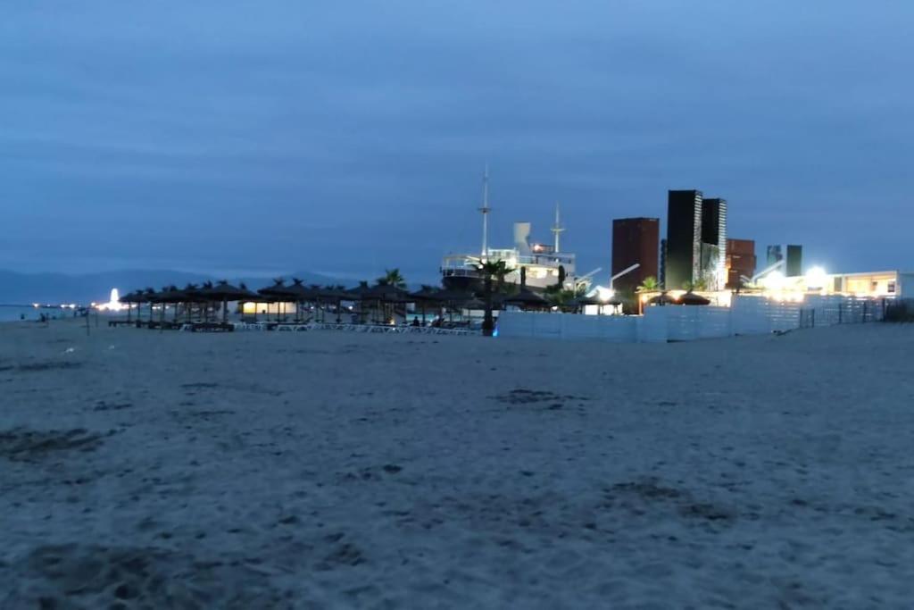 Studio De 23 M2 Avec Jardinet 400M De La Plage Le Barcarès Zewnętrze zdjęcie