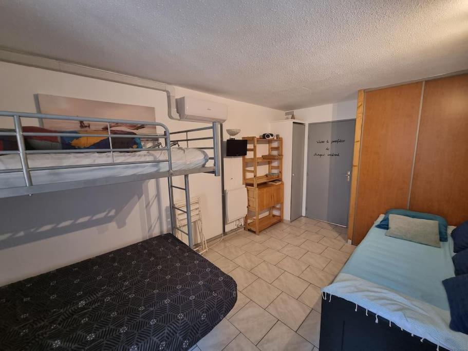Studio De 23 M2 Avec Jardinet 400M De La Plage Le Barcarès Zewnętrze zdjęcie